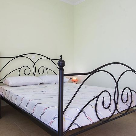 Apolpaina L Apartments ภายนอก รูปภาพ