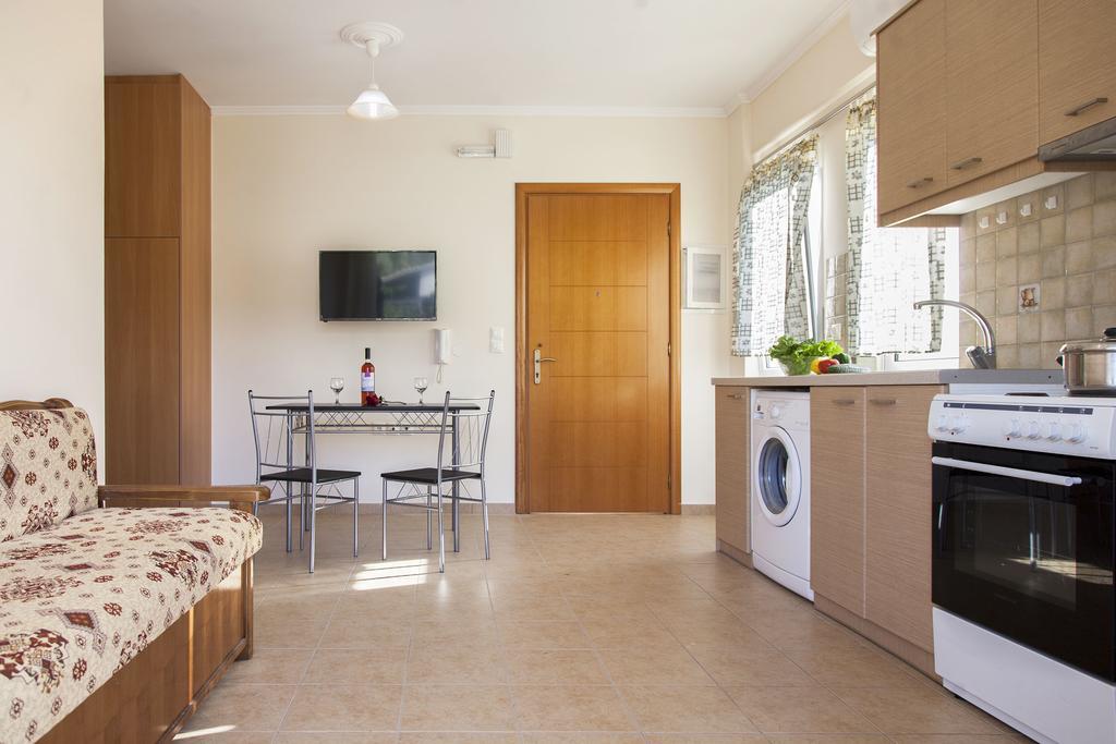 Apolpaina L Apartments ภายนอก รูปภาพ