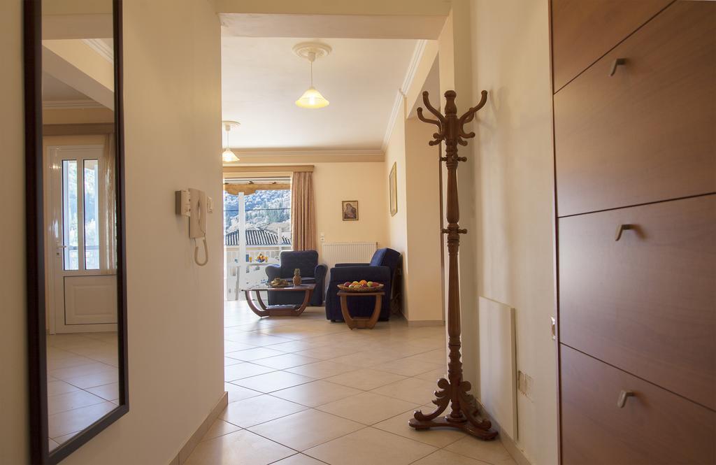 Apolpaina L Apartments ภายนอก รูปภาพ