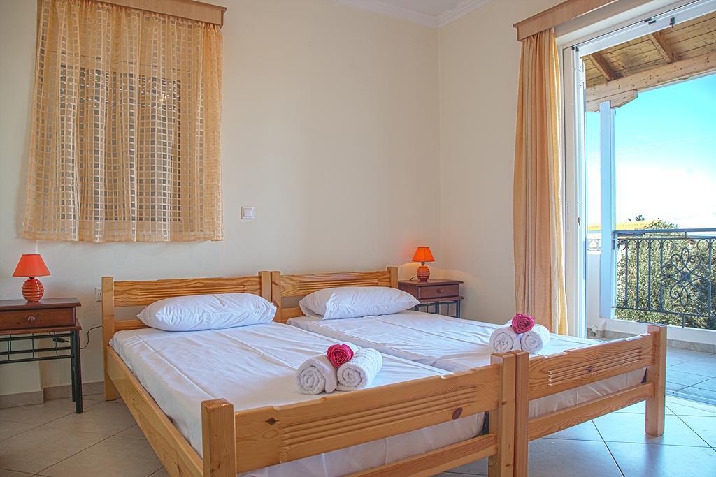 Apolpaina L Apartments ภายนอก รูปภาพ