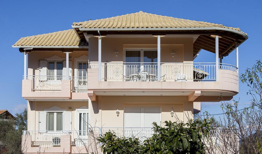 Apolpaina L Apartments ภายนอก รูปภาพ